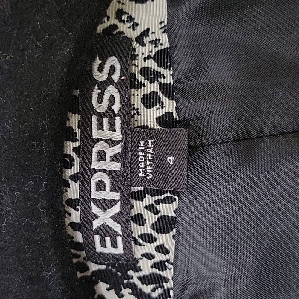 EXPRESS Snakeprint Blazer - Picture 2 of 7